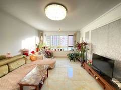 黄金武警医院家属楼 