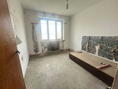 黑建筑家属楼 